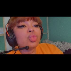 Meet your Posher, Yenifer e